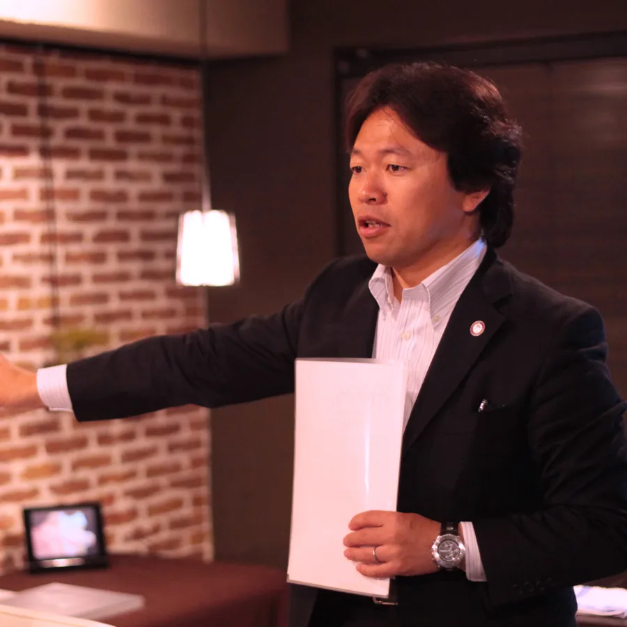 伊澤成典氏