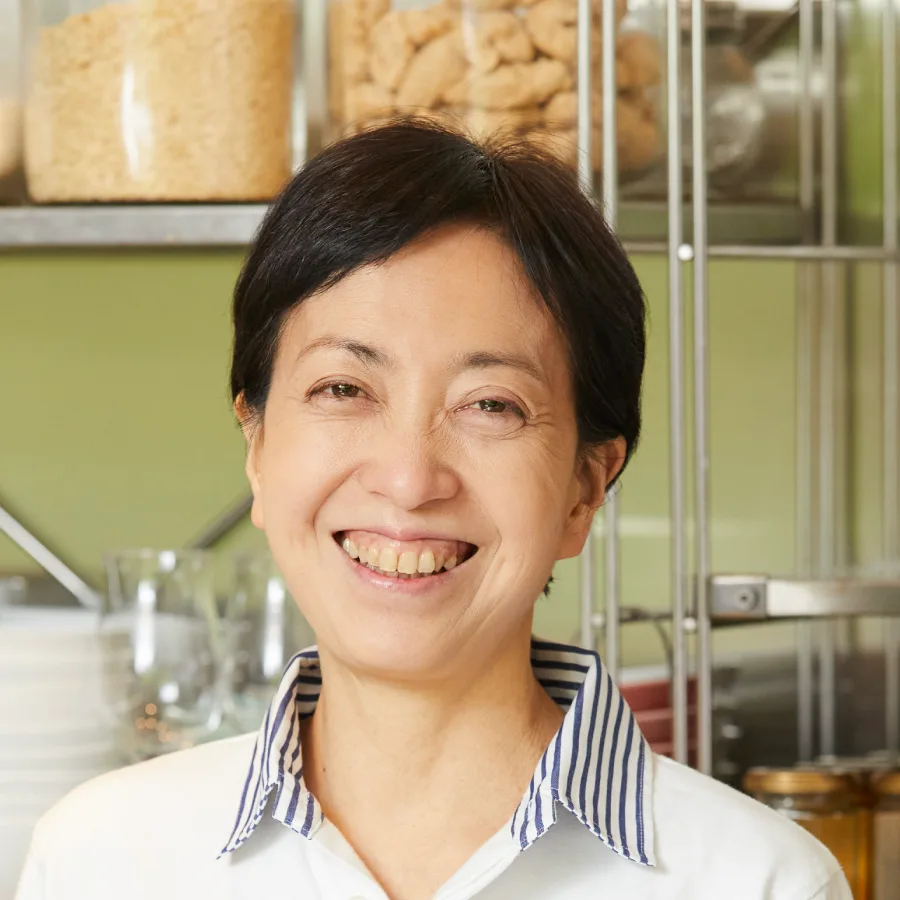 庄司いずみ氏