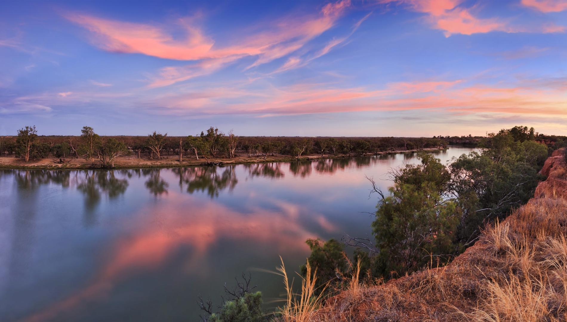 A bend in the Murray River, Victoria, photographed at sunset.