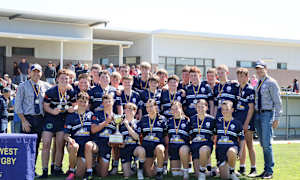 Rugby juniors don Waratah jumpers