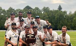 Hawks, Bushrangers, Lakers all triumph in senior cricket deciders