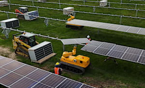 Robots lend a hand in solar farm panel installation