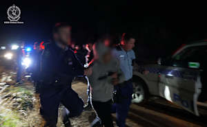 Police cars allegedly rammed as pursuit ends in Peak Hill