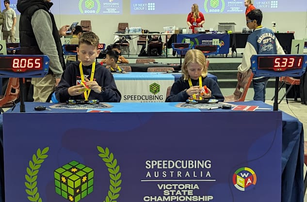 Mansfield siblings take on speedcubing