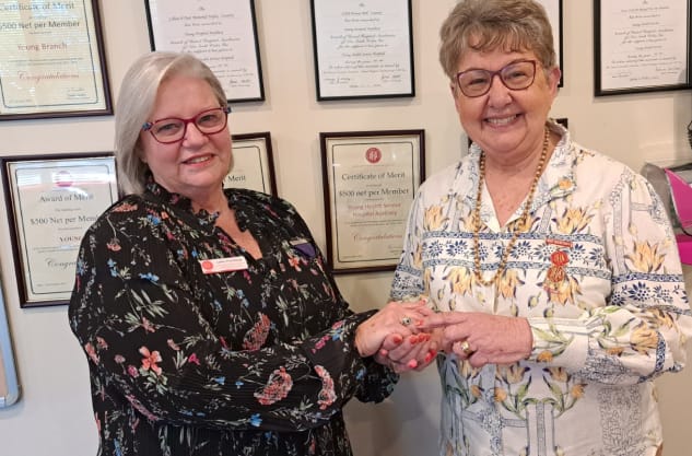 20 years of service given to Hospital Auxiliary by Lyn Fruedenstein