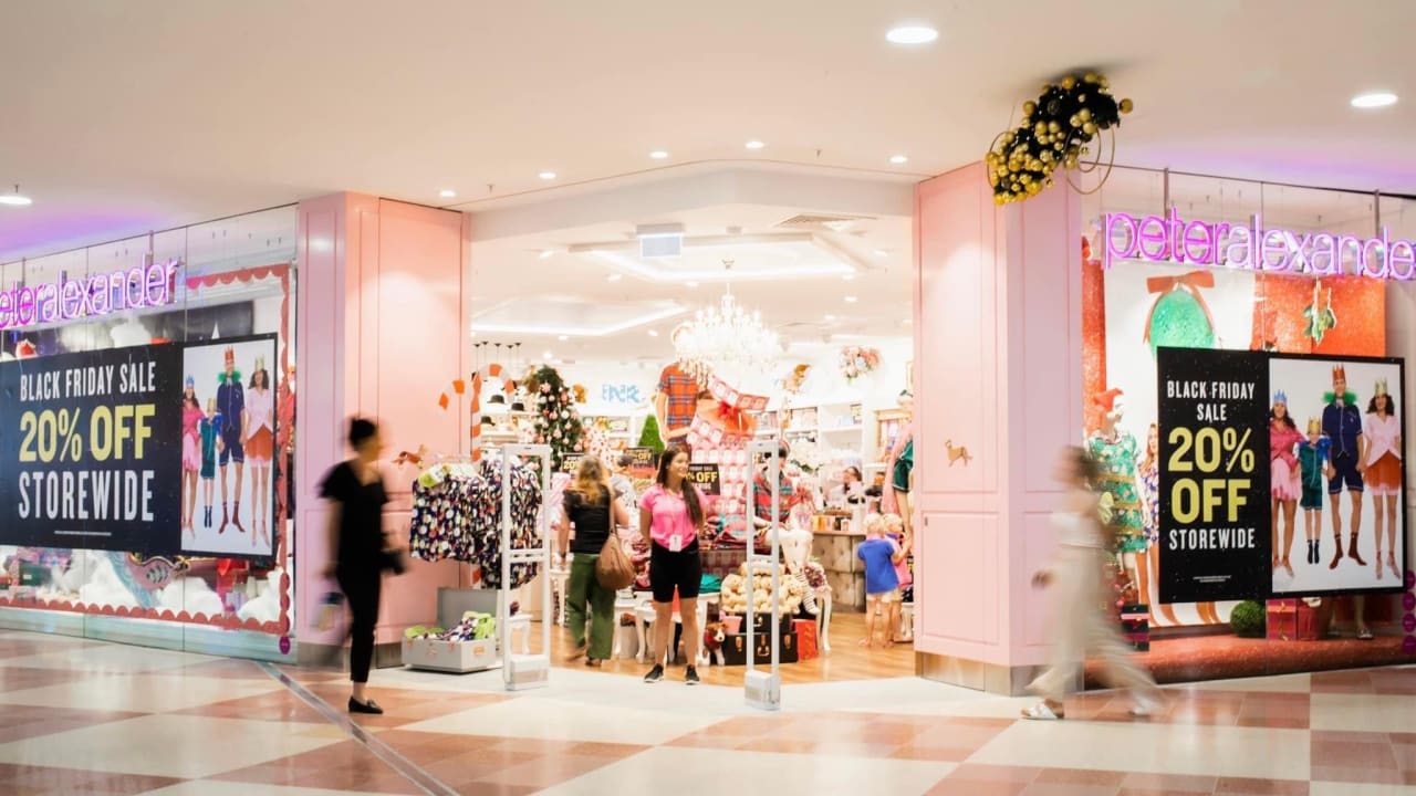 Myer Centrepoint welcomes Peter Alexander