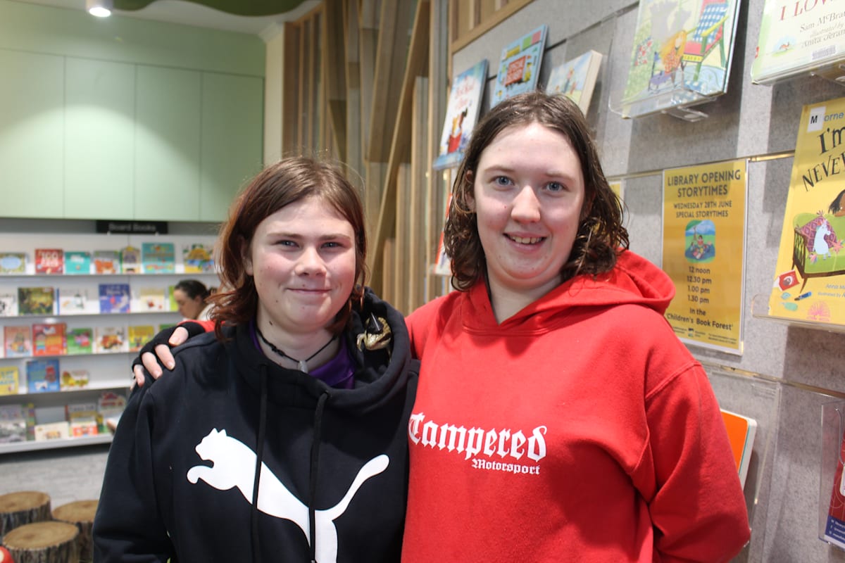 Mansfield Library officially open