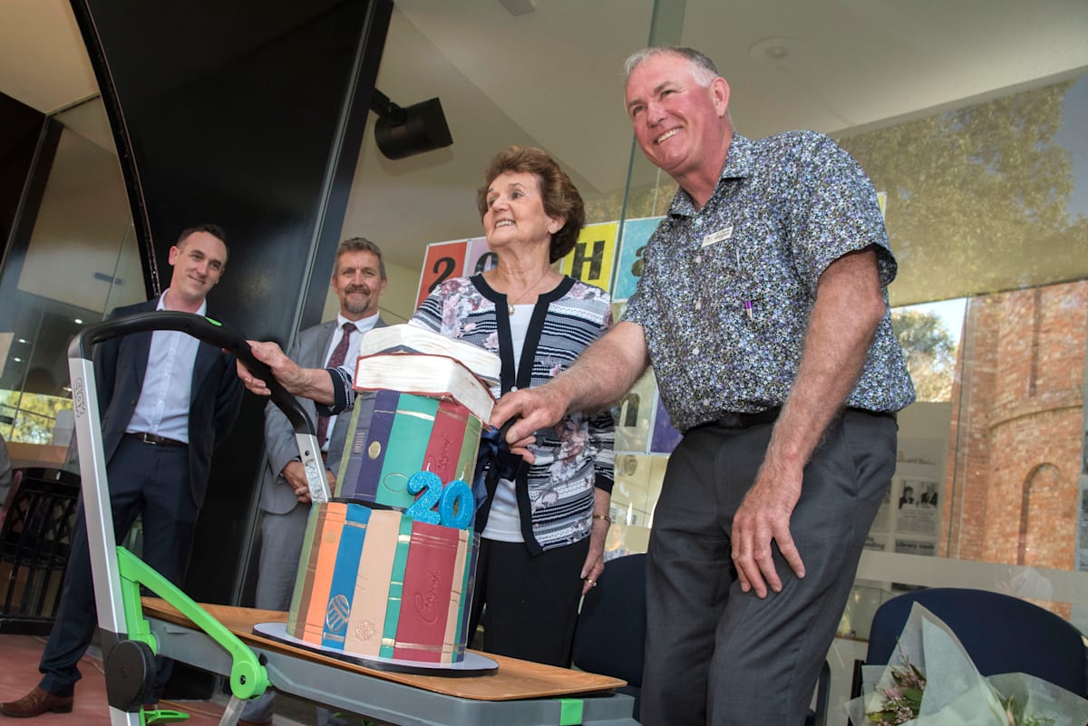 Kerang library turns 20