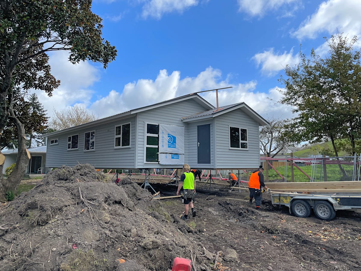 Trainee builders providing homes to whānau in need
