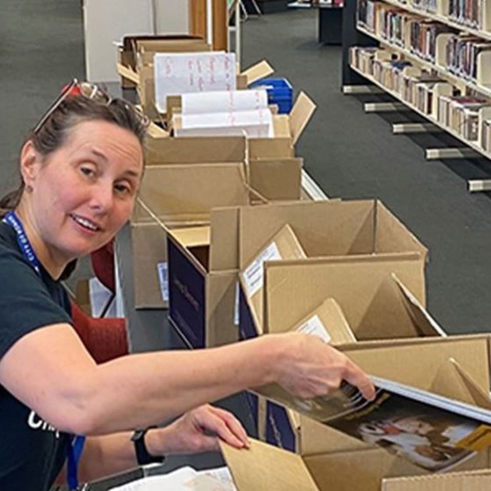 Library feeds Meals on Wheels clients' hunger for books MOJO News