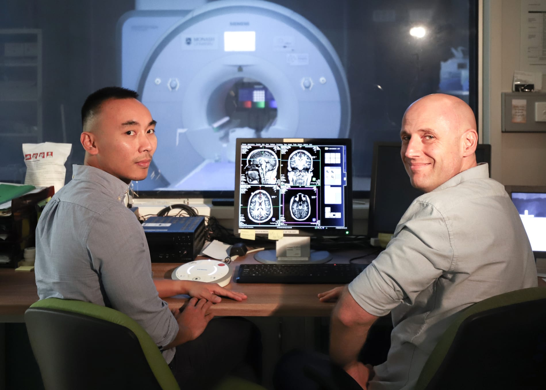 Dr James Pang and Professor Alex Fornito from the Turner Institute for Brain and Mental Health and School of Psychological Sciences