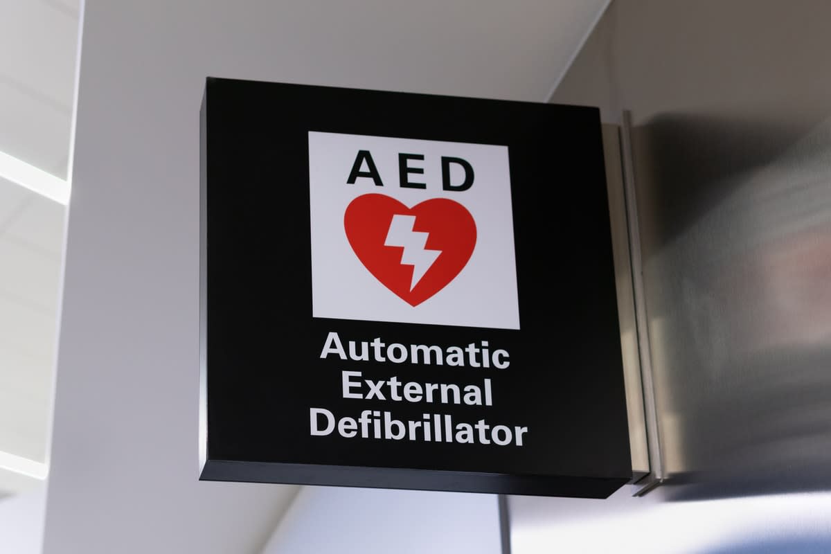 Picture of a sign for a public-access automatic external defibrillator