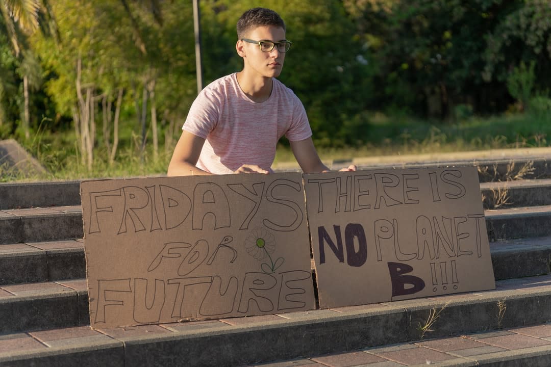 A young climate protestor