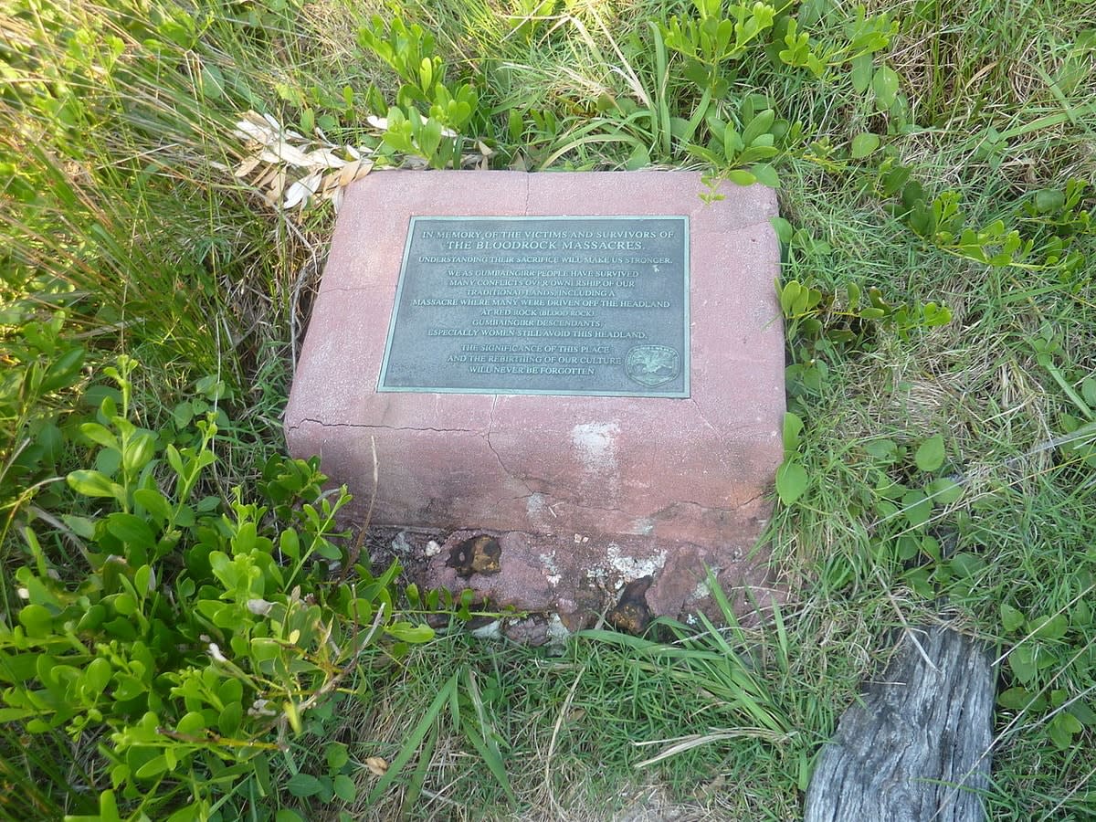 Plaque commemorating the NSW Red Rock (Blood Rock) massacre of indigenous people in the 19th century by colonists.