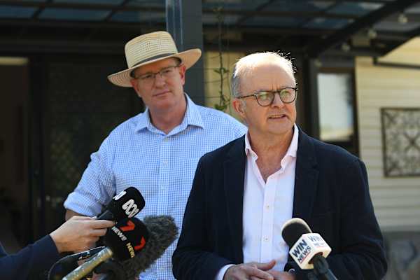 Call to honour Eugowra flood responders
