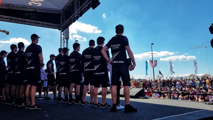 News about maxon - maxon is cheering for Emirates Team NZ