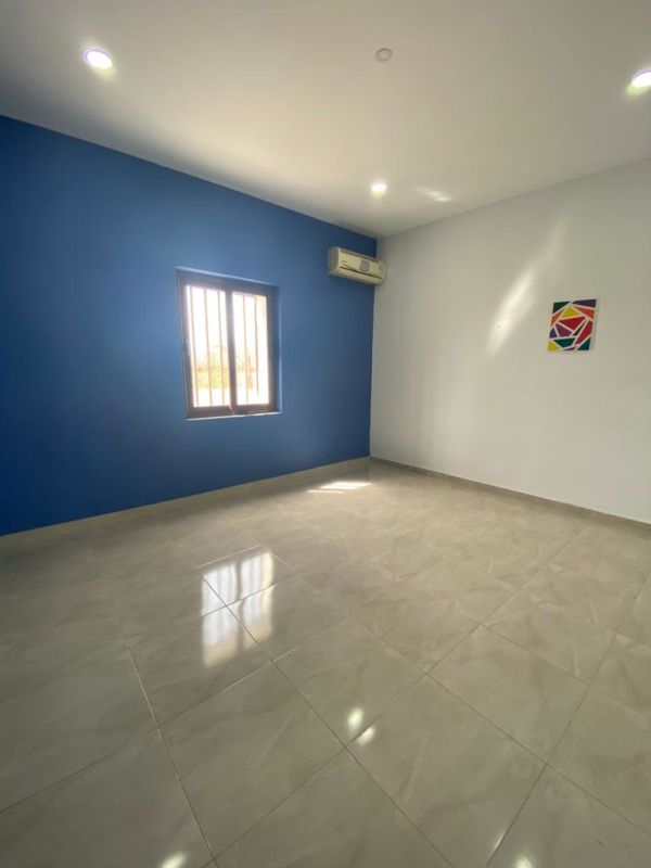 Balıkesir Bölgesinde Satılık Tadilatlı , Geniş Bahçeli Müstakil Ev