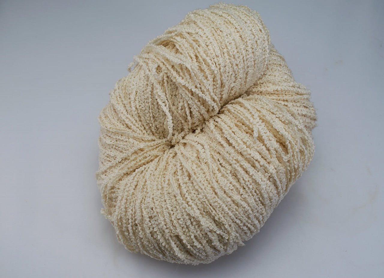 ECRU - Bracken boucle 560g skein
