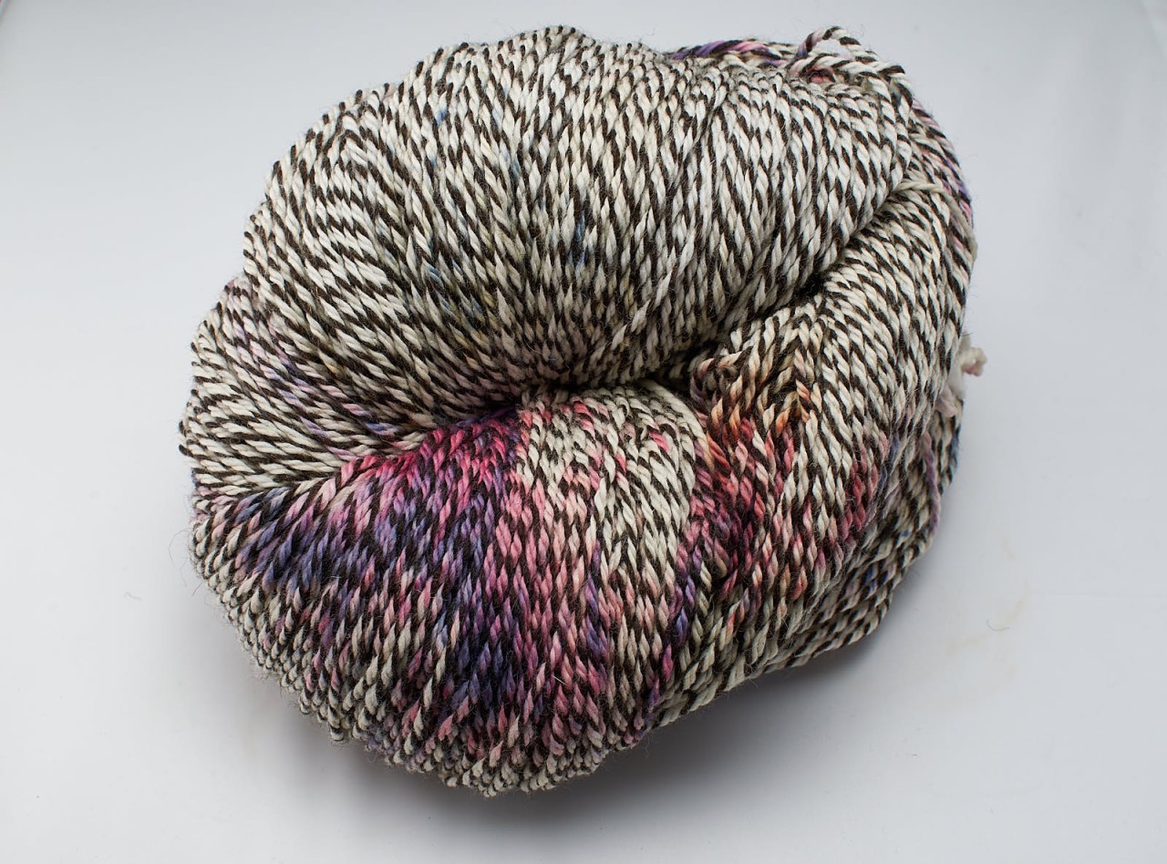 Large Hullabaloo 560g skein - Marble
