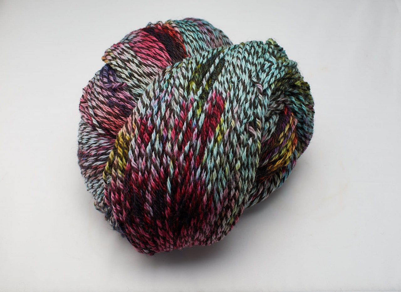 Large Hullabaloo 560g skein - Dark Umber