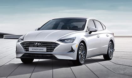 מכונית היברידית מול רכב חשמלי - כל מה שאתם צריכים לדעת