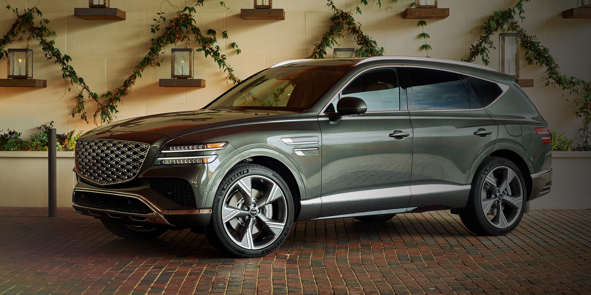 רכב יוקרה GENESIS GV80