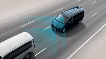 Hyundai STARIA Hybrid - מערכת בלימה אוטונומית המסייעת במניעת תאונה (FCA)