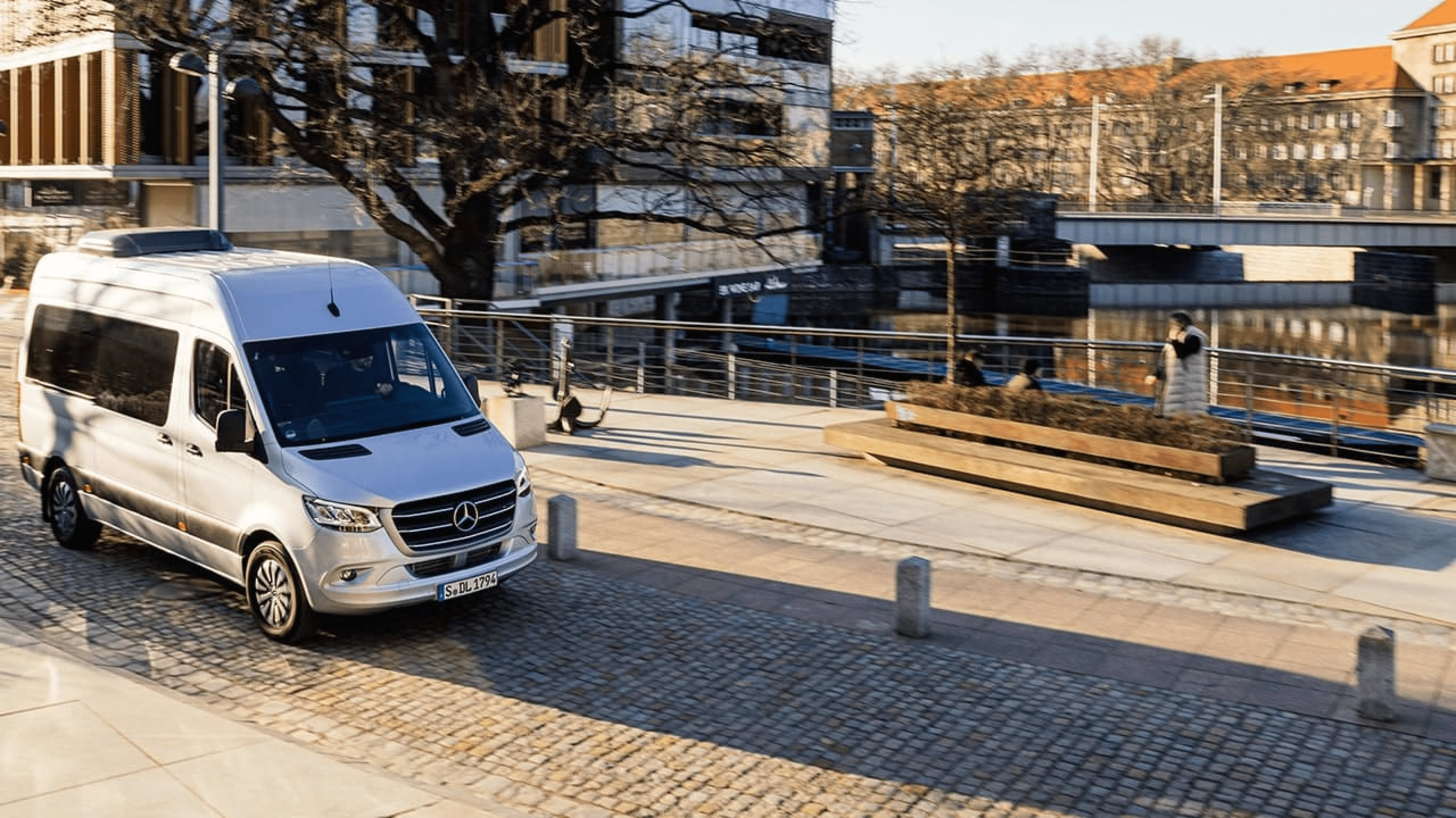 רכב הסעות מרצדס ספרינטר