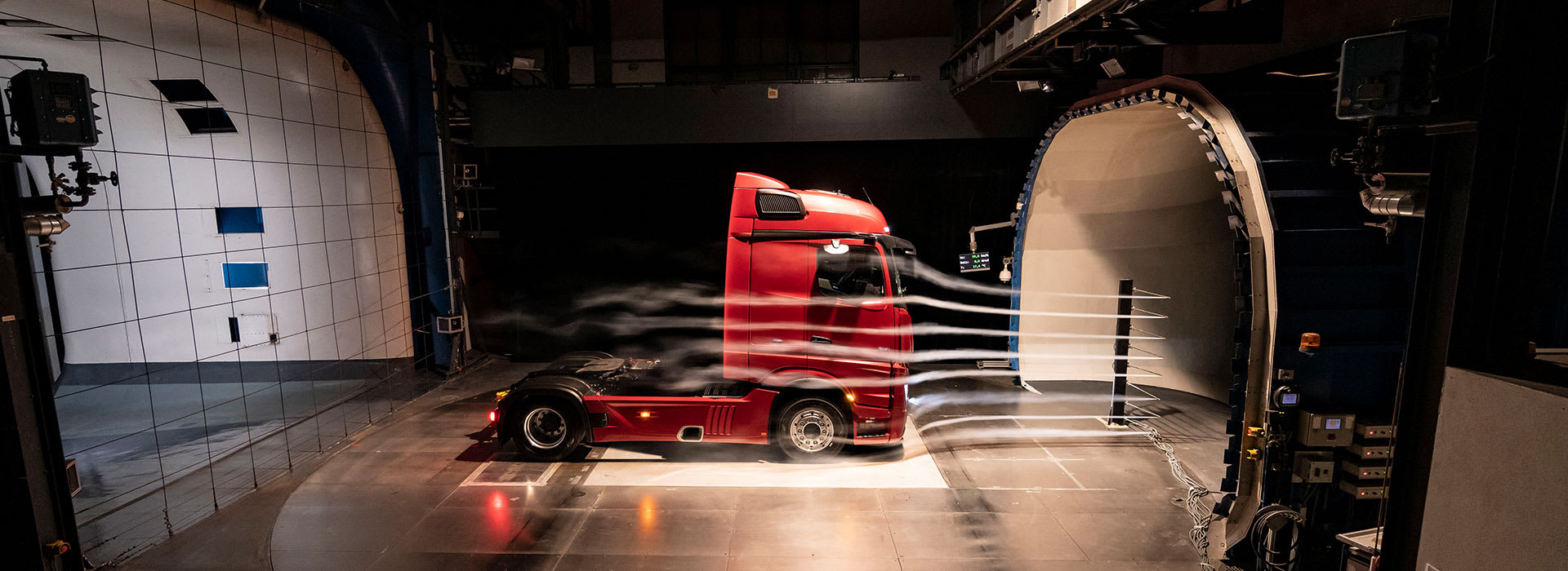 האווירודינמיות של המשאית החדשה בעלת מראות המצלמה