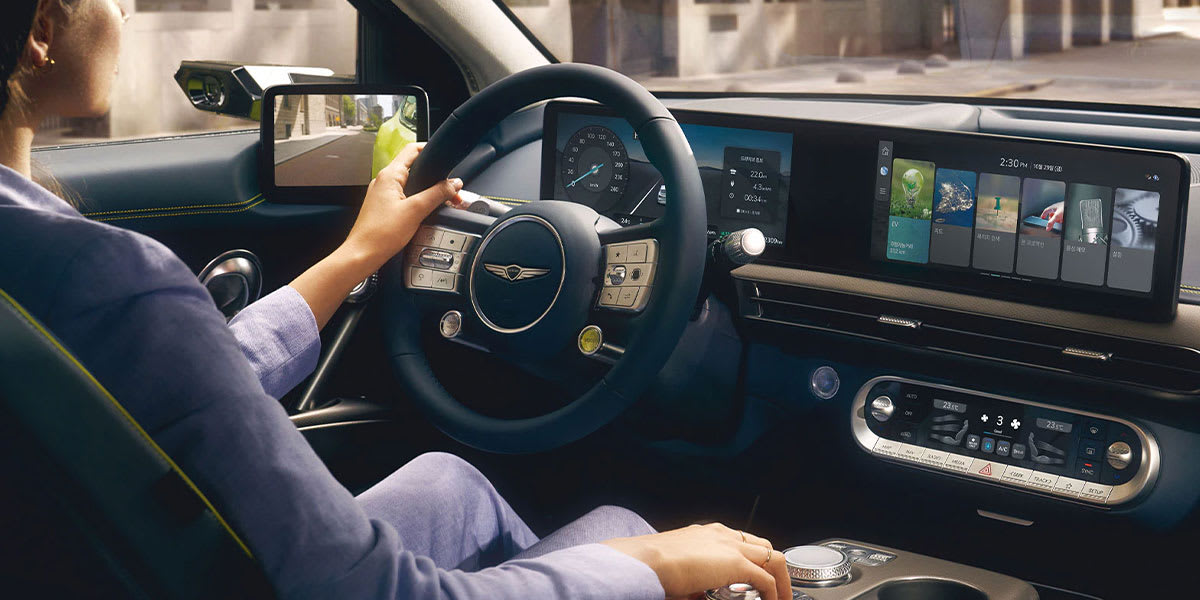 רכב יוקרה GV60 ג'נסיס איזור ההגה