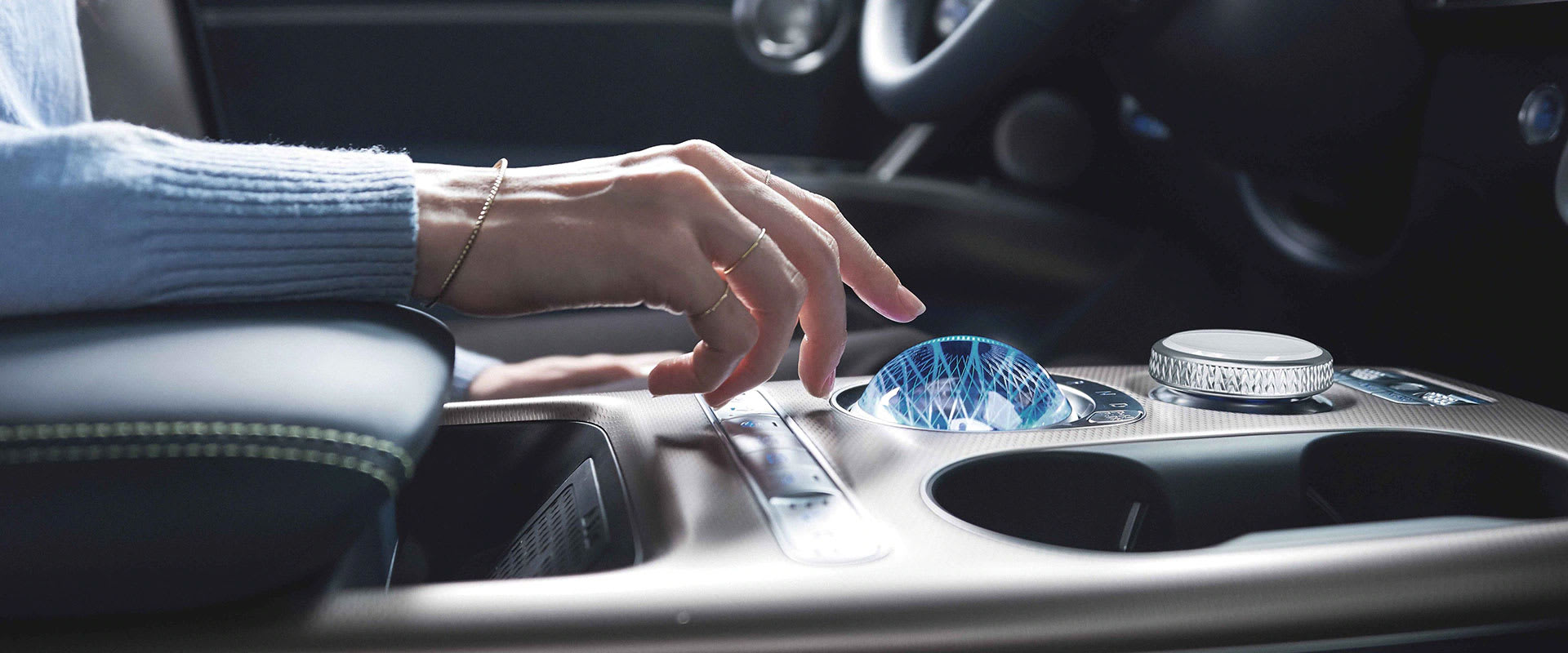 ג'נסיס GV60 חשמלית - עיצוב פנימי