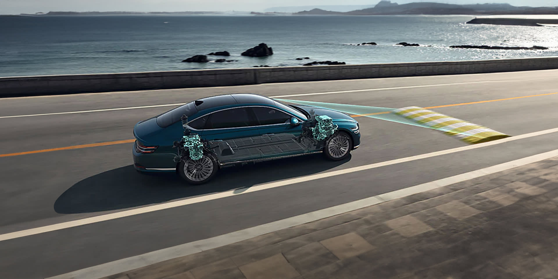 רכב חשמלי יוקרתי של ג'נסיס בנסיעה על הכביש