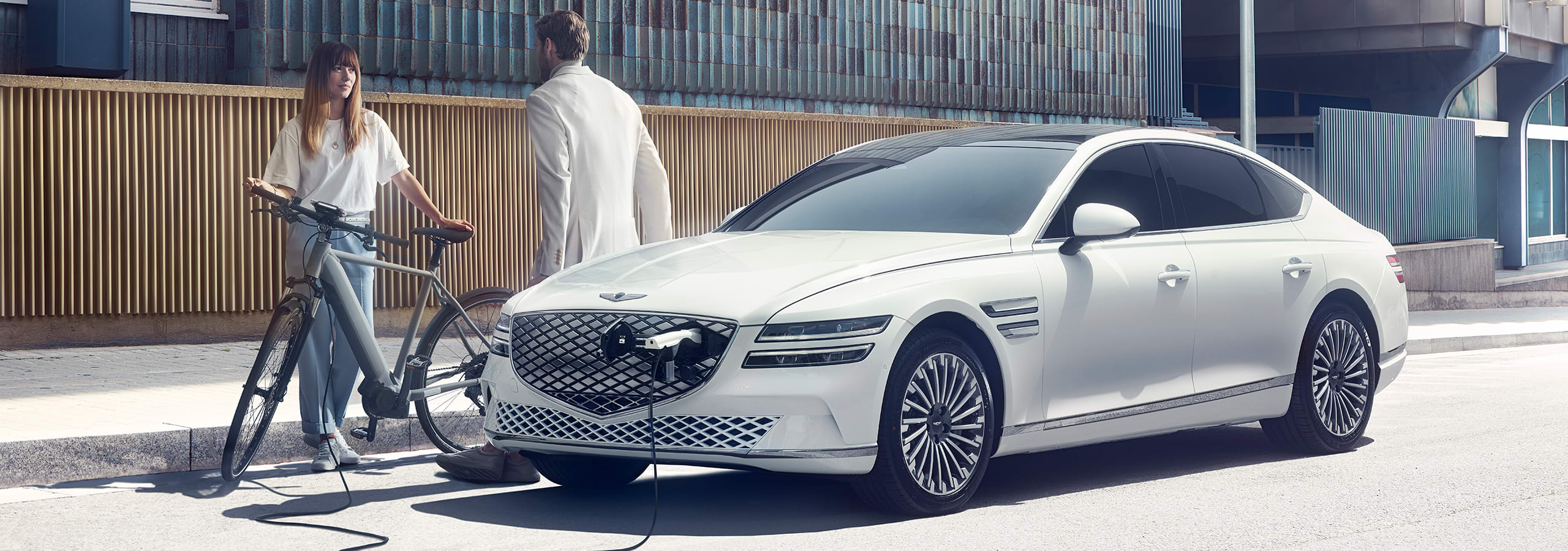 Genesis Electrified G80 בהטענה