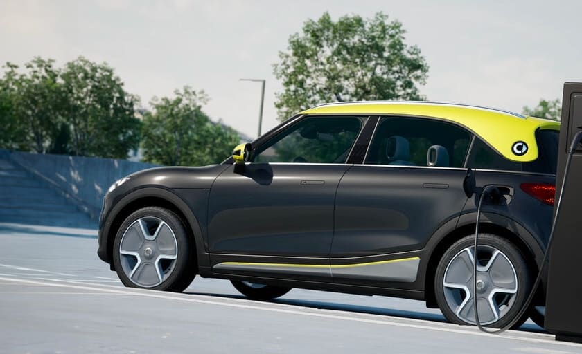 רכב חשמלי סמארט #1 בטעינה