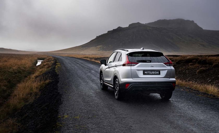 רכב מיצובישי אקליפס קרוס