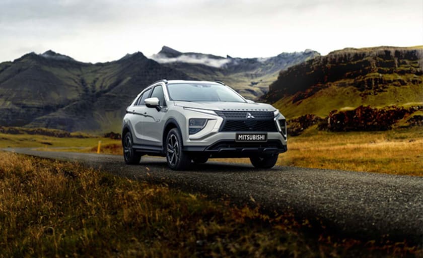 רכב פלאג אין הייבריד בדגם מיצובישי