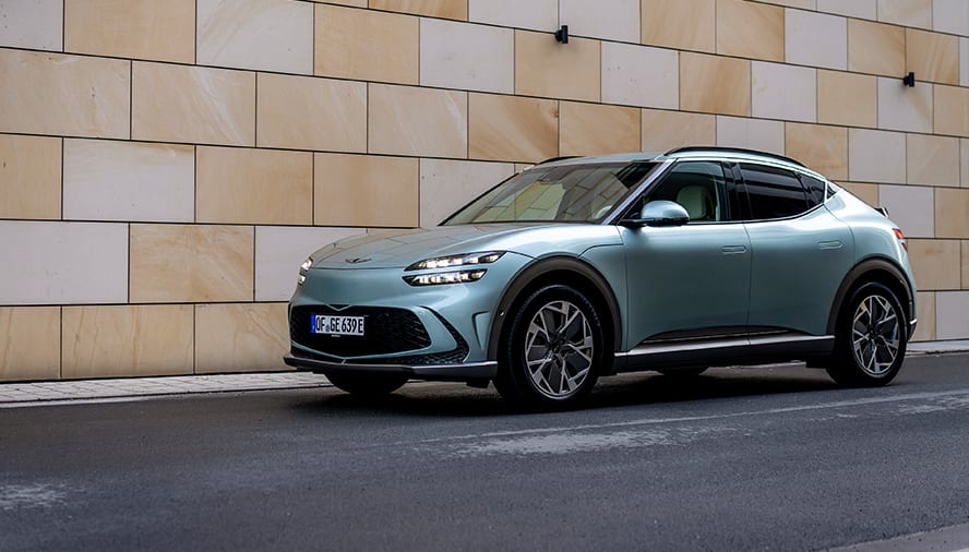 רכב ג'נסיס במימון