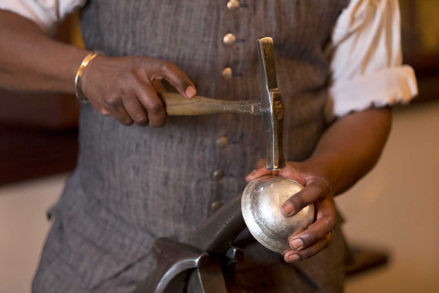 in colonial how much money did silversmiths make