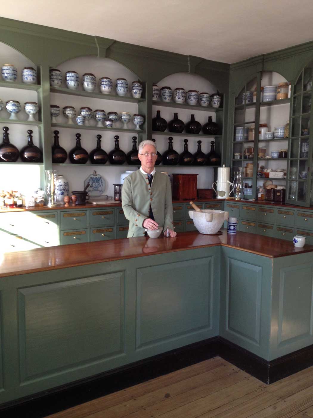 The 18th-century Apothecary