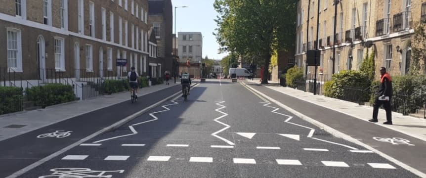 New cycle lanes on Queensbridge Road