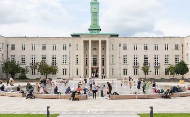 An image of Waltham Forest Town Hall.