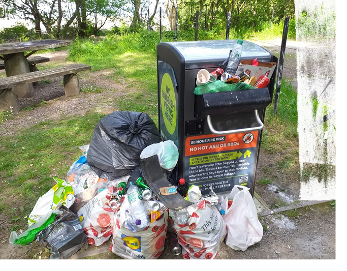 Overflowing bin at Milarrochy