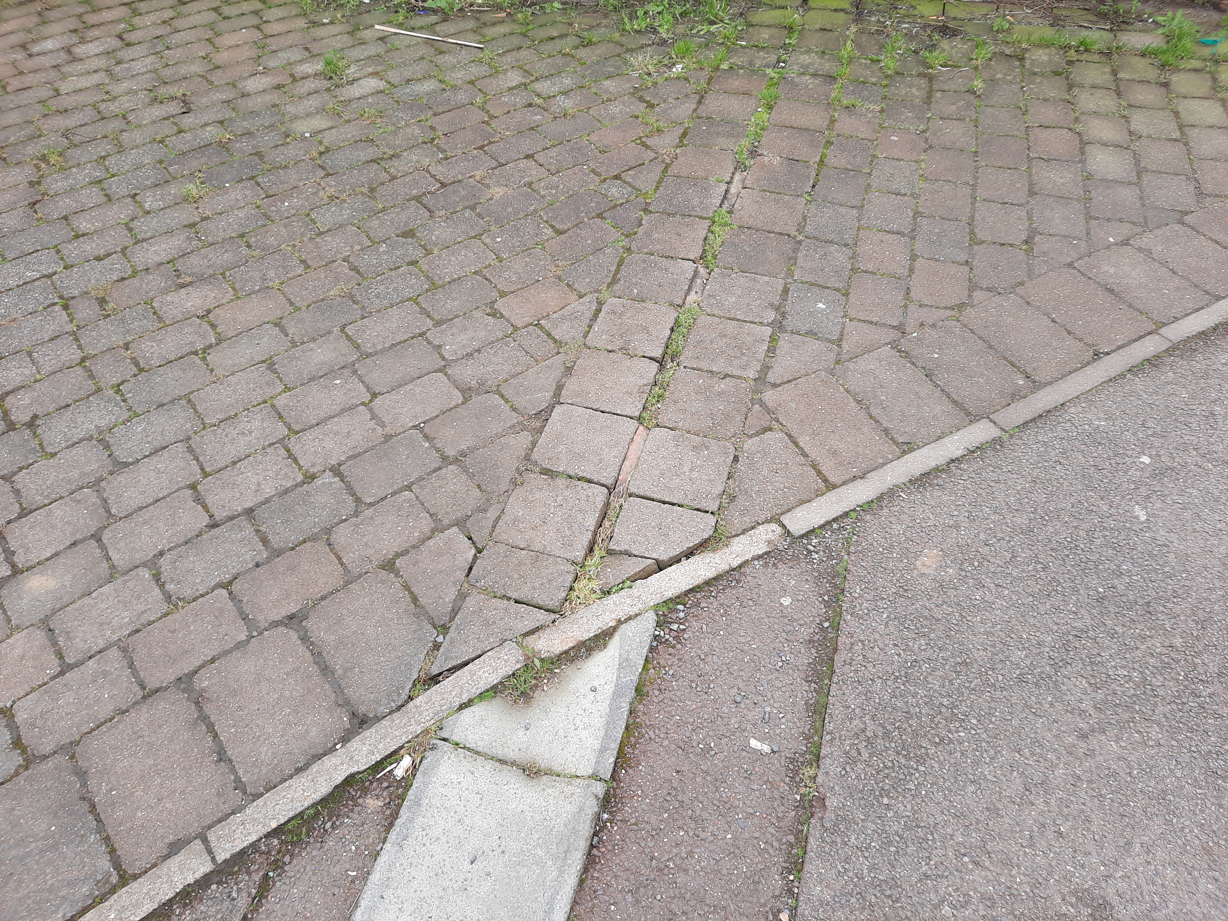 Pavements on West Quay