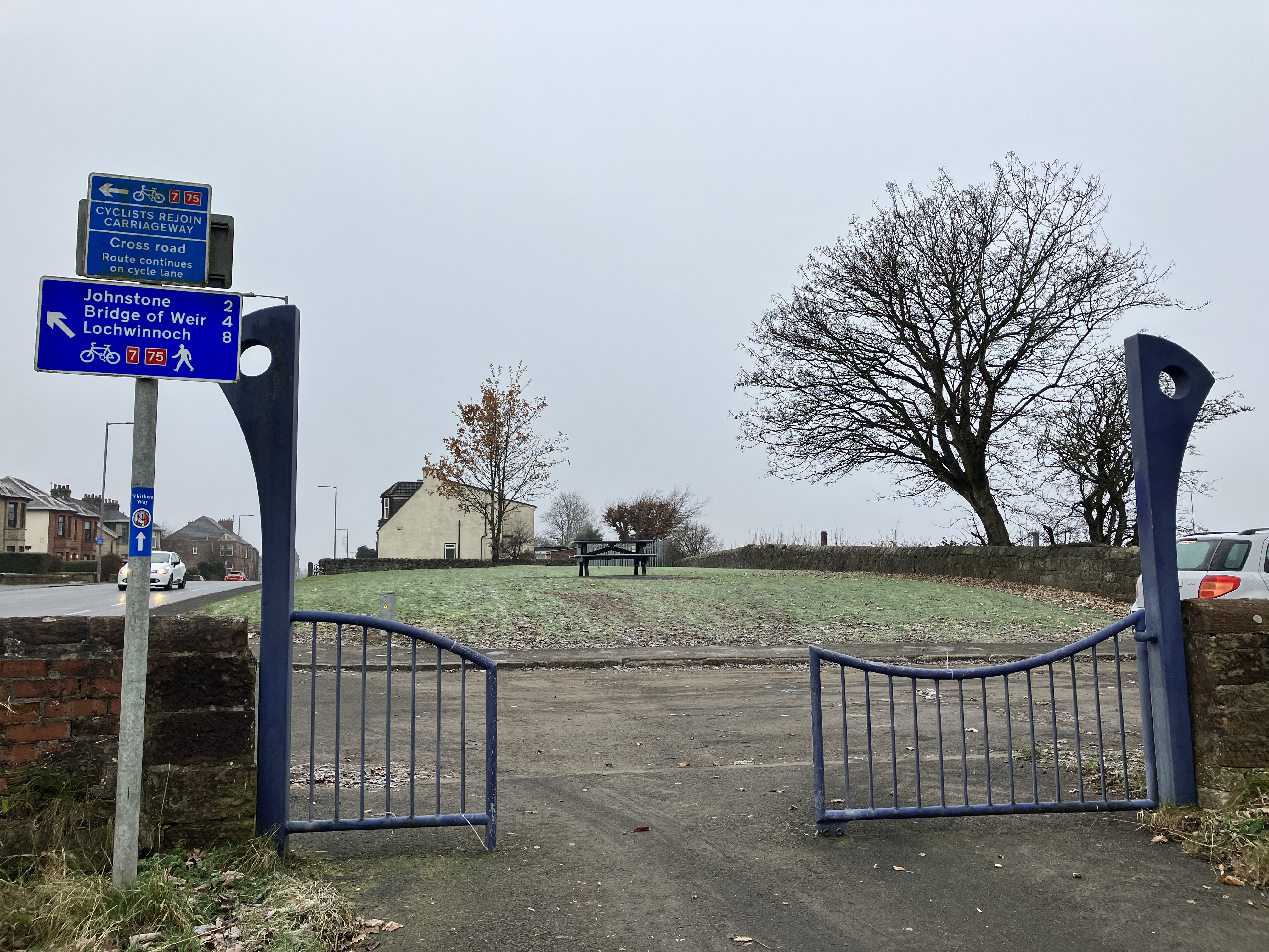 cycle path carriageway