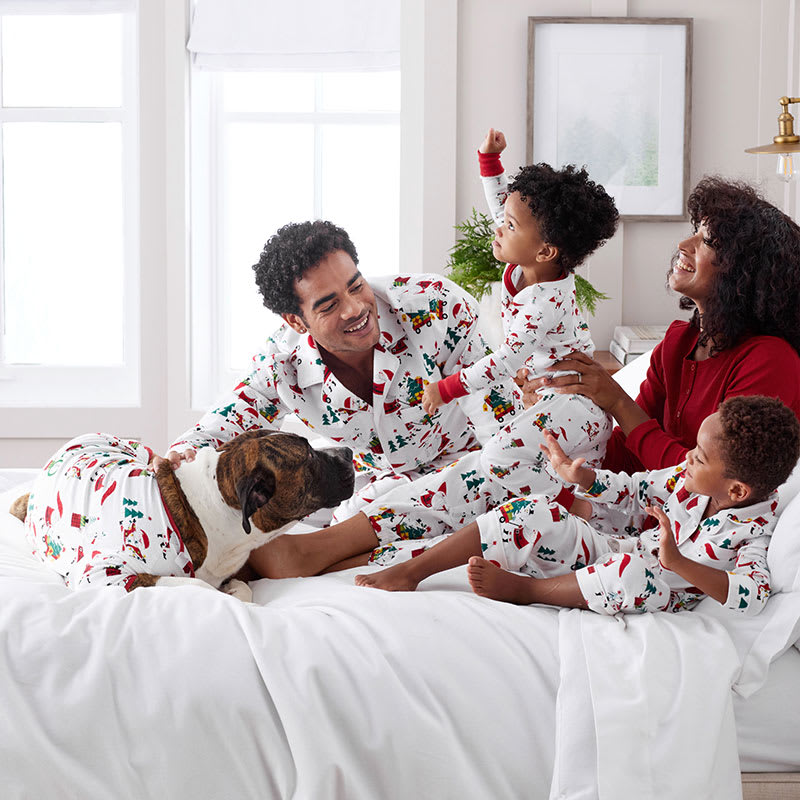 Family Pajamas Matching Women's Cotton Plaid Notched Pajamas Set