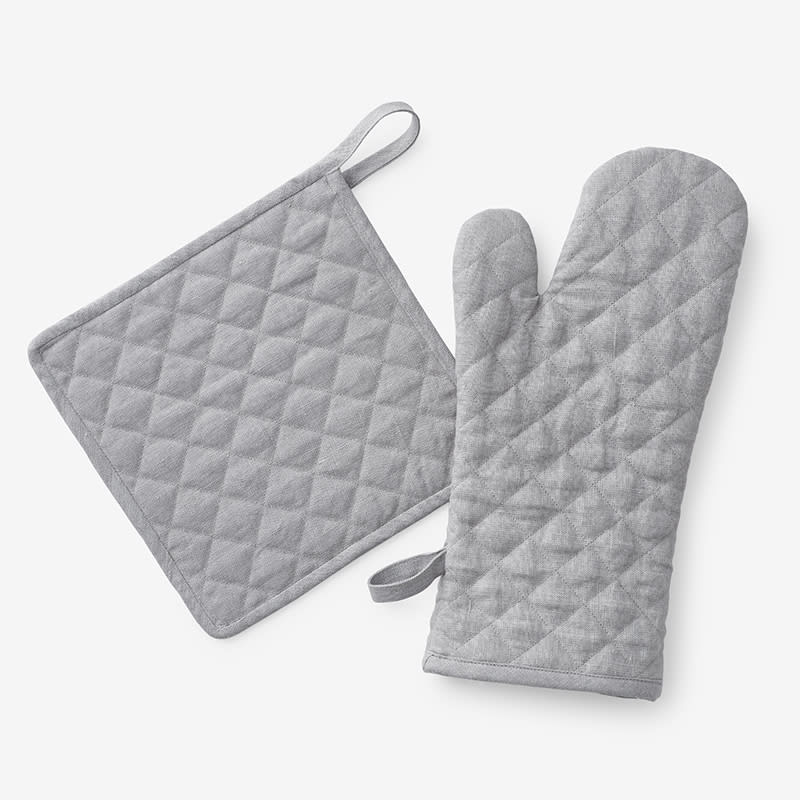 POT HOLDER & OVEN MITT SET