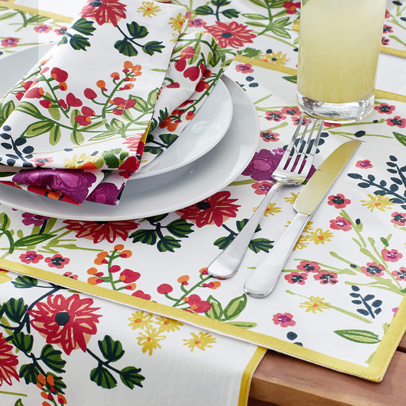 Cloth Placemats Cotton Set of 4 Decorative Washable Table Placemat