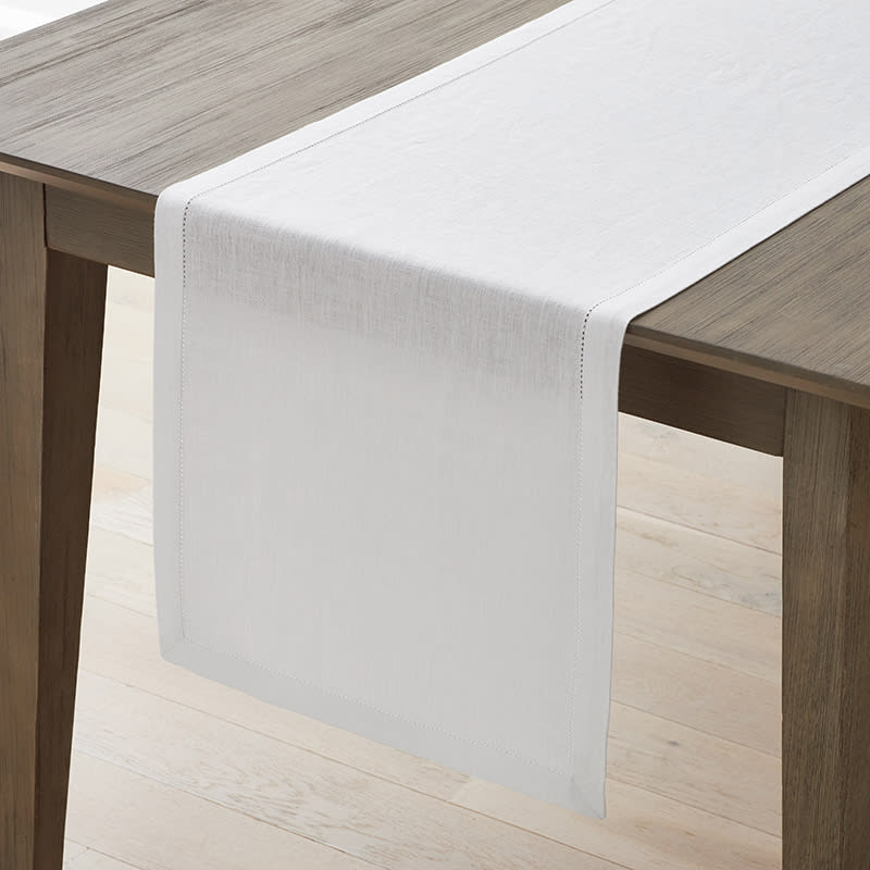 White store table runner