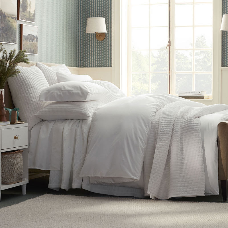 Supima® Cotton Wrinkle-Free Sateen Fitted Sheet | The Supima® Cotton Wrinkle-Free Sateen Fitted Sheet | The