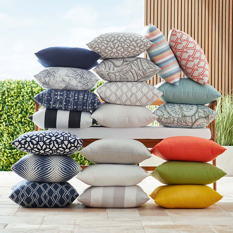 Sunbrella outdoor throw pillows outlet